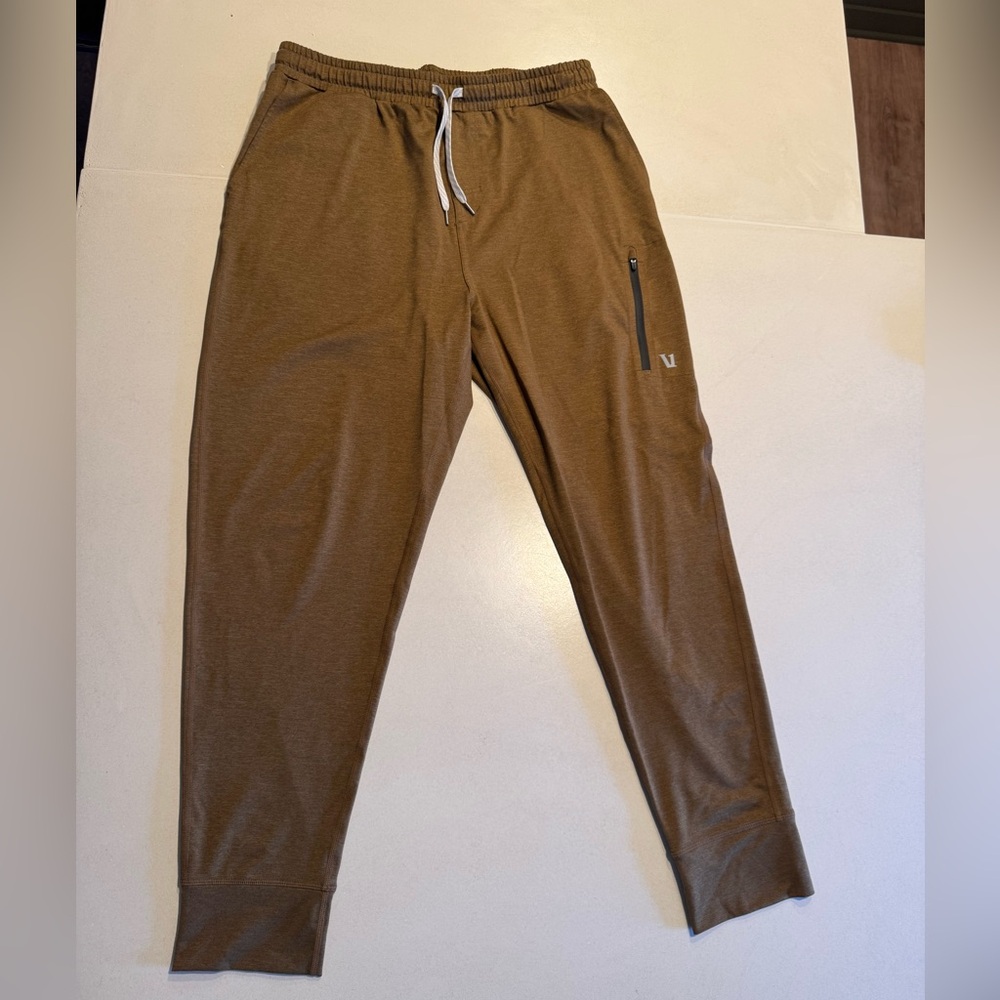 Vuori Sunday Jogger - L - Heathered Gold